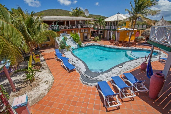 ... Erfrischung bietet unser Pool - Curaçao - 