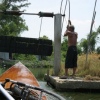 Schleuse im Fluss auf der Tagestour Bangkok Paradise