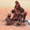 Ovahimbafrau mit Kindern