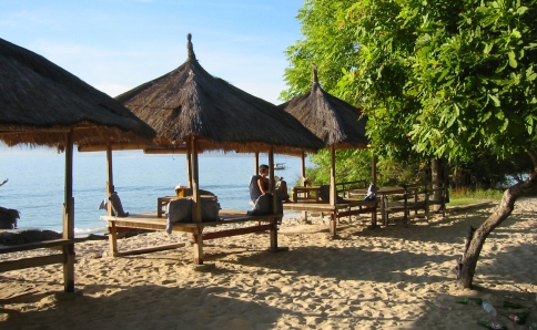 Gästevillas auf der Trauminsel Gili Meno - 200 m zum Strand