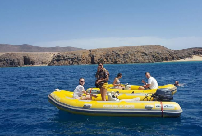 Wir verleihen auch verschiedene Boote ab Playa Blanca - Spanien - 
