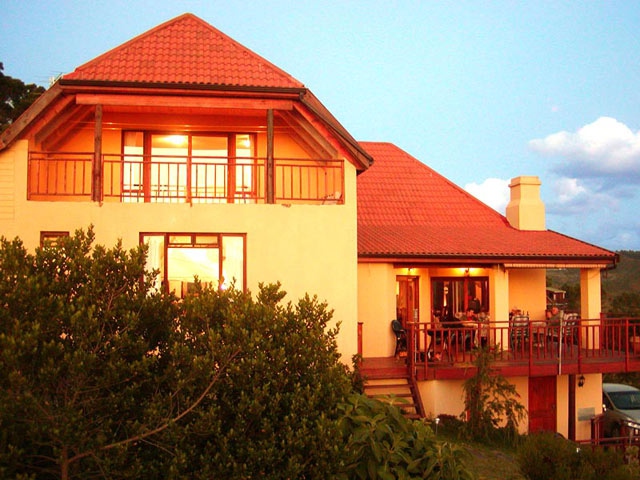 Haus in goldenem Sonnenlicht - Südafrika - 