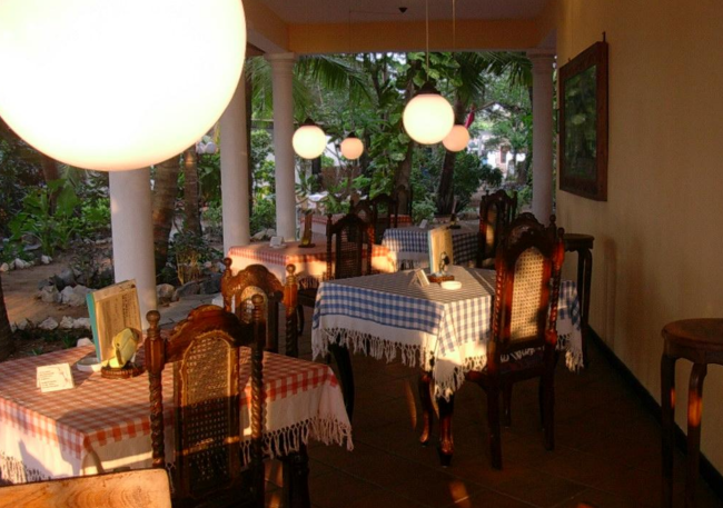 Unser Open-Air Restaurant - Sri Lanka - 