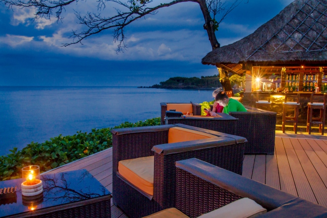 Lounge-Bereich am Strand - Indonesien - 