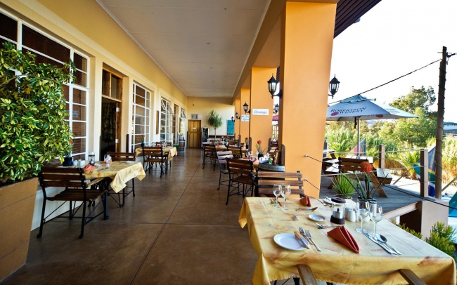 Veranda mit Restaurant - Namibia - 
