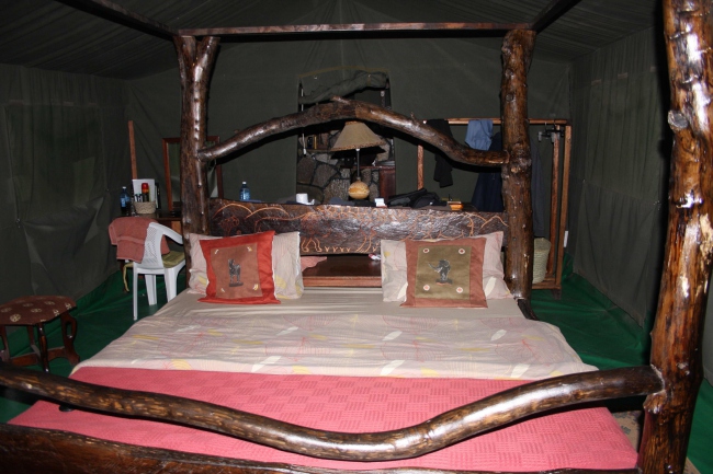 Bequeme King-Size-Betten natürlich MIT Moskito-Netz (nicht auf dem Foto) - Kenia - 