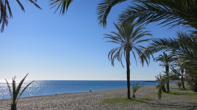Strand von Playa Velilla in Almuñécar an der Costa Tropical in Andalusien  - Spanien - 