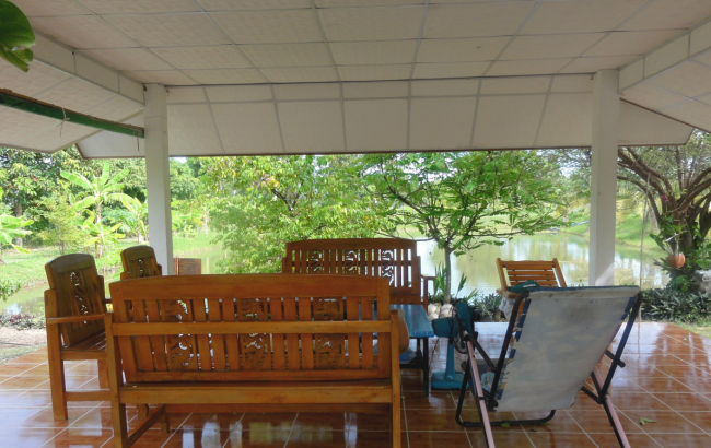 Terrasse zum Treffen, Essen und Entspannen - Thailand - 