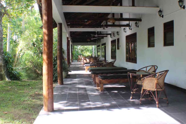 Terrasse unserer Gästevilla - Sri Lanka - 