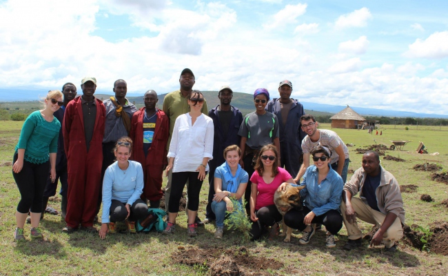 Unser Team pflanzte 78 neue Bäume auf unserer Farm - Kenia - 