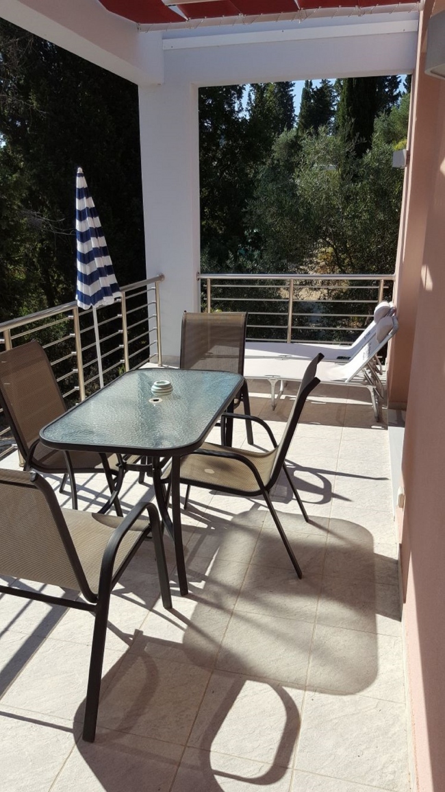 Terrasse mit Meerblick - Griechenland - 