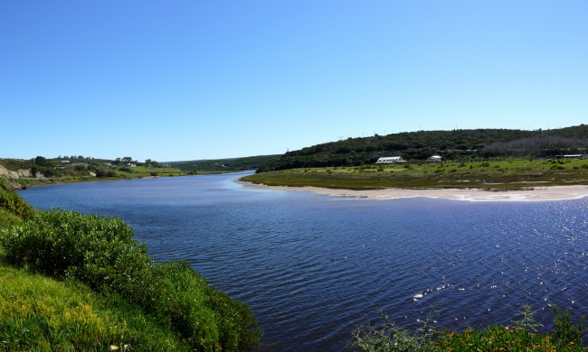 Der wunderschöne Fluss Goukou, direkt vor der Haustür - Südafrika - 