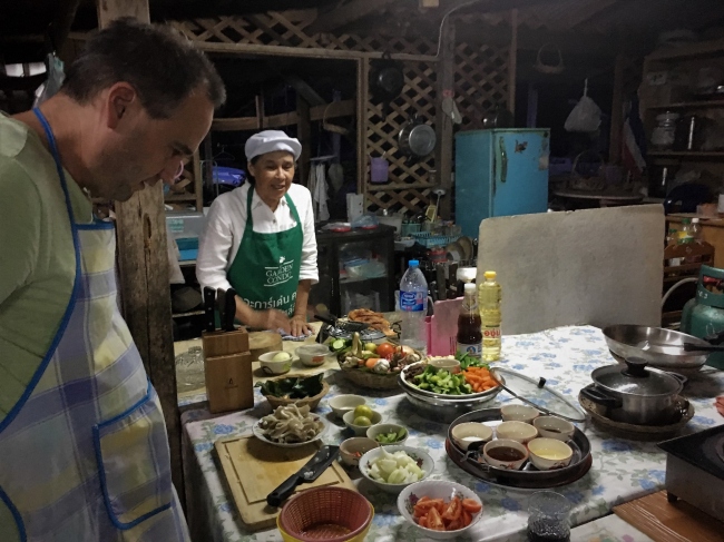 Fluss & See Impressionen-Homestay Dinner - Thailand - 