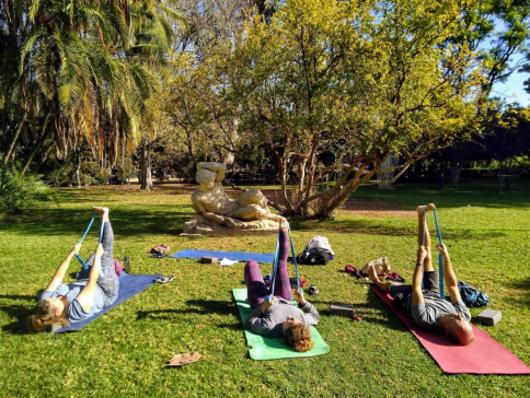 Yoga, Klang, Meditation und Fotografie in Sevilla, Andalusien