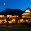 Die Sommerabende auf unserer Lodge in mitten der Afrikanischen Natur sind romatisch