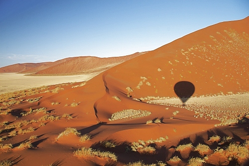 Heißluftballon-Ausflug über die Sanddünen der Namibwüste - Namibia - 